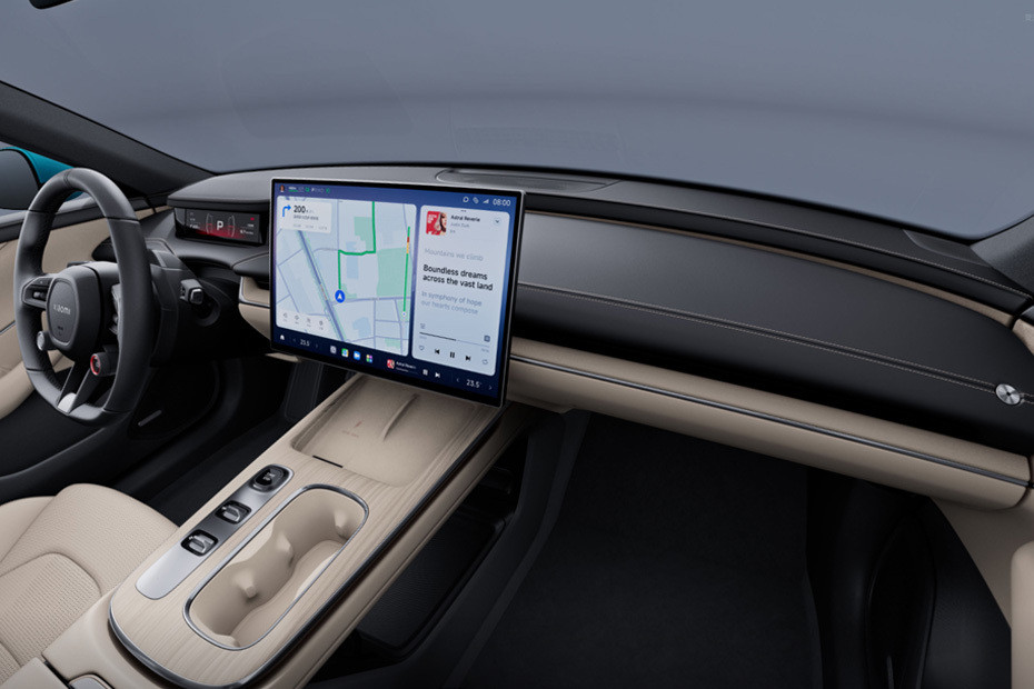 Dashboard View of SU7