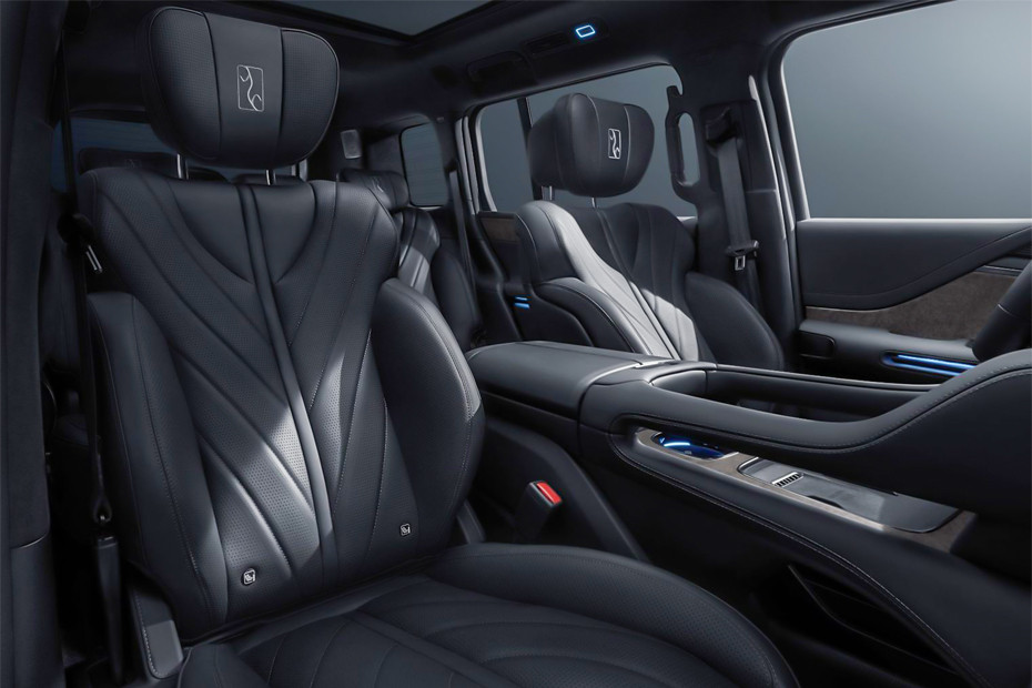 U8 Front Seats U8 Front Seats