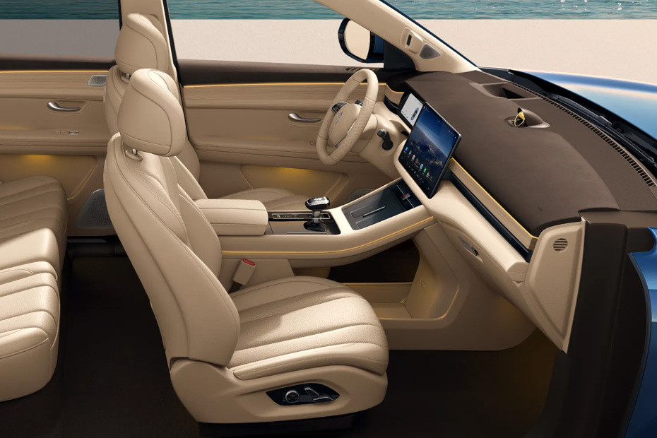 7 Front Seats 7 Front Seats