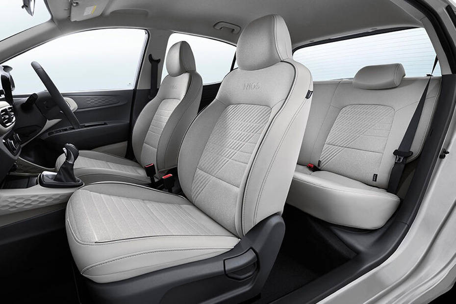 Hyundai Grand i10 Front And Rear Seats Together Hyundai Grand i10 Front And Rear Seats Together