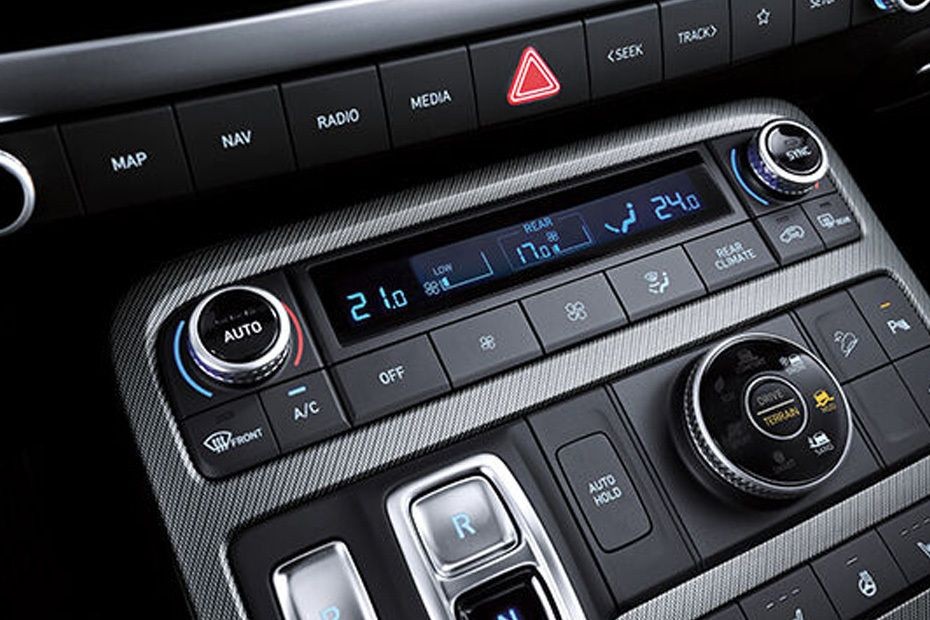 Front AC Controls of Hyundai Palisade (2022-2024) in UAE