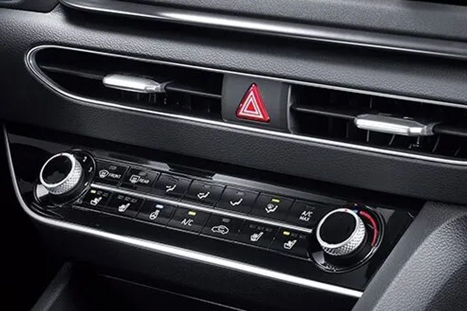 Side AC Controls of Hyundai Sonata (2021-2023) in UAE