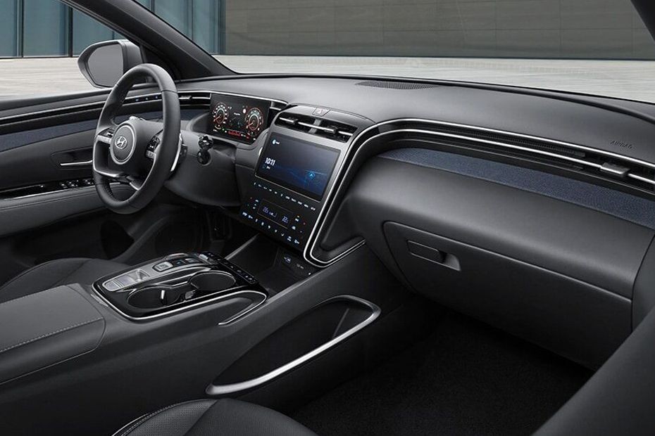 Tucson (2022-2024) Front Center Divider in UAE