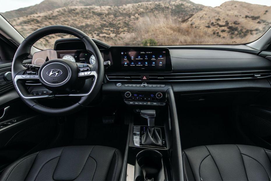 Dashboard View of Elantra (2021-2024) in UAE