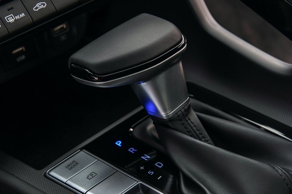 Hyundai Elantra (2021-2024) Gear Shifter in UAE