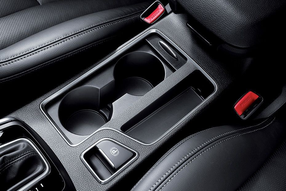i30 Cup Holders in UAE