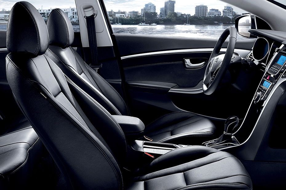 i30 Front Seats in UAE