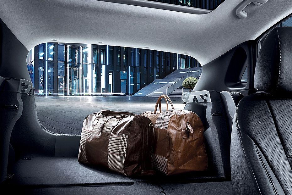 Storage Closer View of Hyundai i30 in UAE