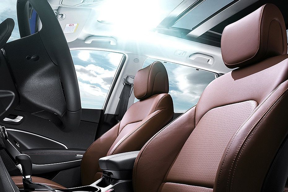 Santa Fe (2012-2021) Passenger Seat in UAE