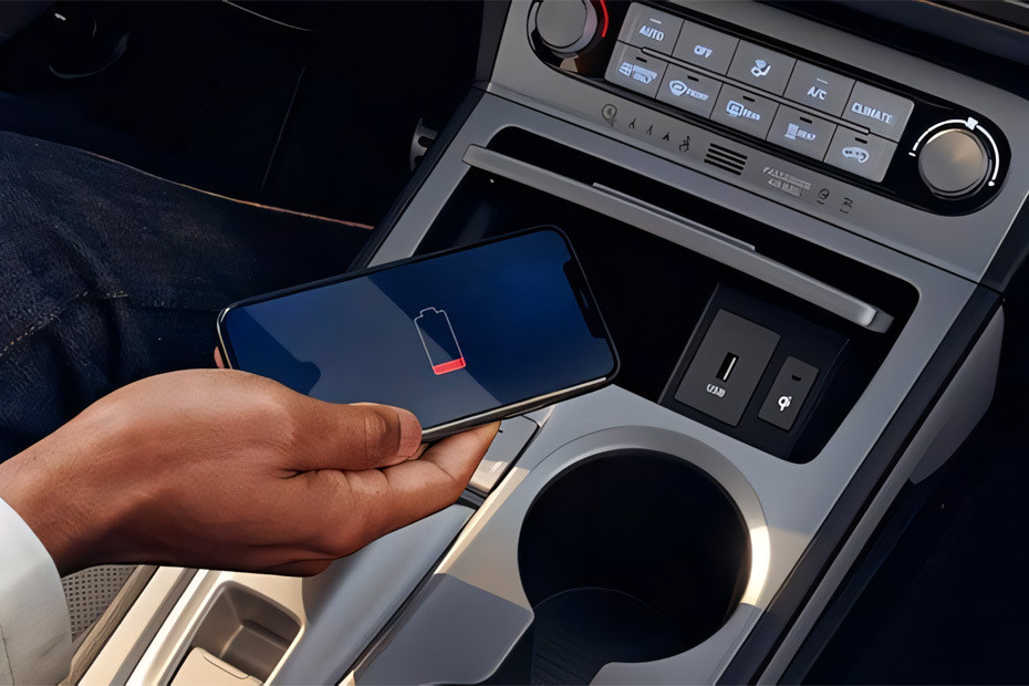 Power Accessories Outlet View of Hyundai Kona Electric