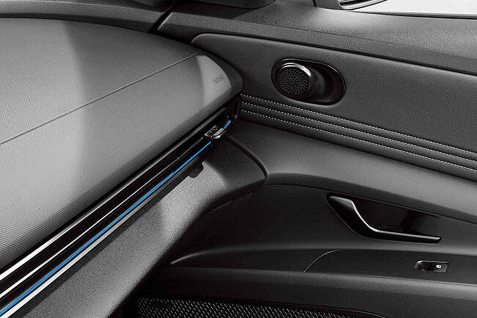 Hyundai Elantra Passengers View Hyundai Elantra Passengers View