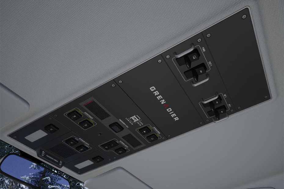 Grenadier Quartermaster Courtesy Lamps in UAE