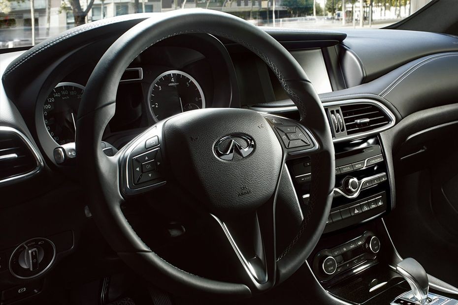 Q30 Center Console in UAE