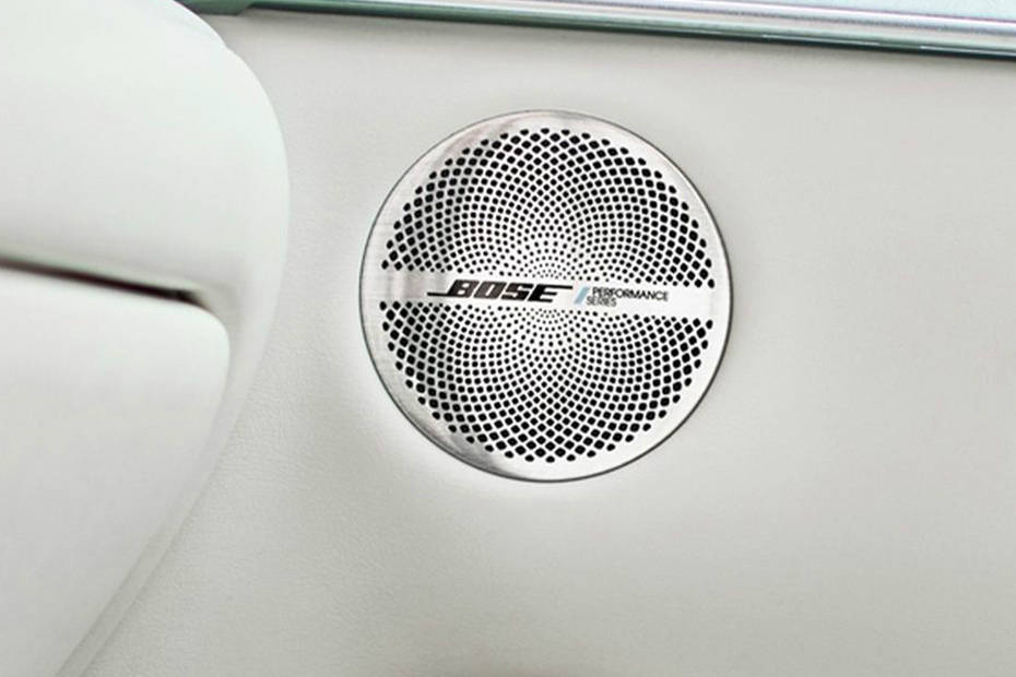 Speakers View of Infiniti QX50 Speakers View of Infiniti QX50