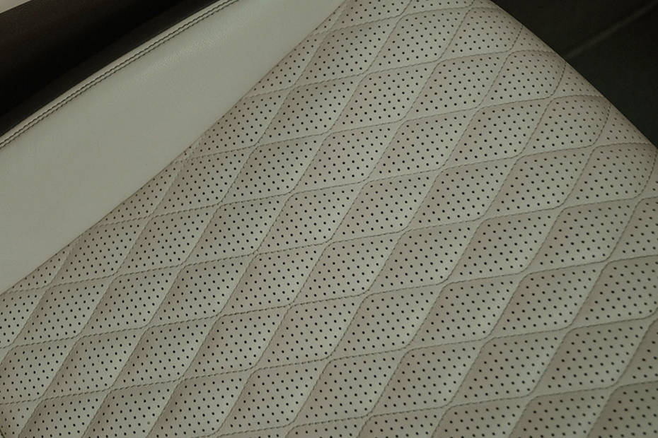 Infiniti QX50 Upholstery Details Infiniti QX50 Upholstery Details