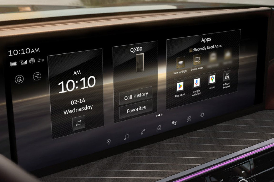 Stereo View of QX80 in UAE