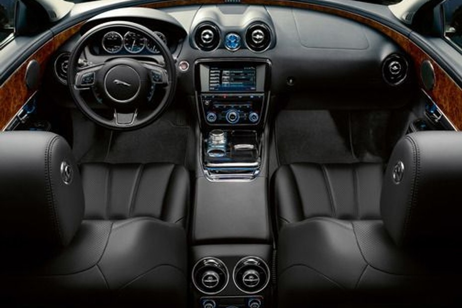 Dashboard View of XJ Supersport LWB in UAE