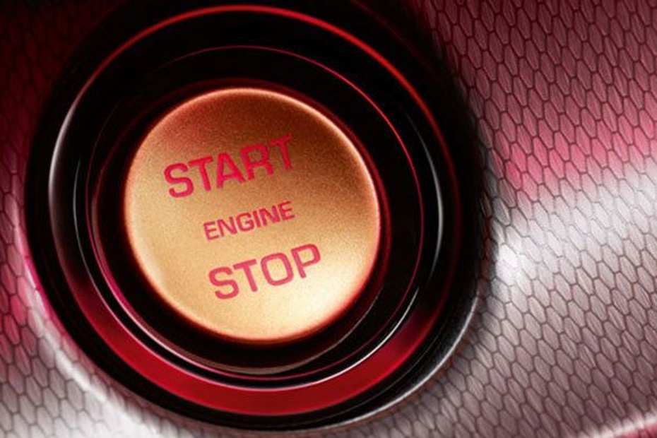 F-Type R AWD Convertible Engine in UAE