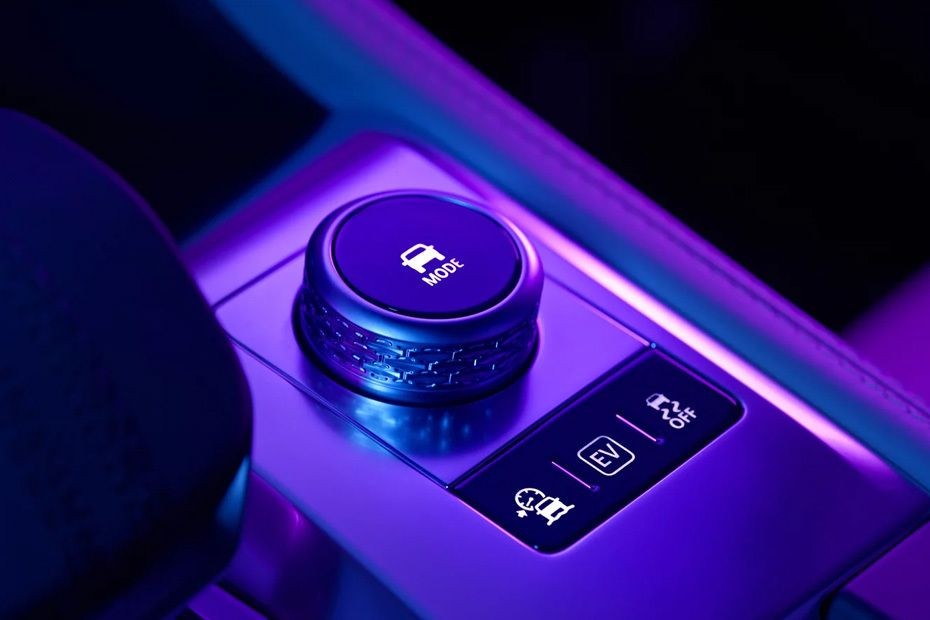Center Controls of Jaguar F-Pace in UAE