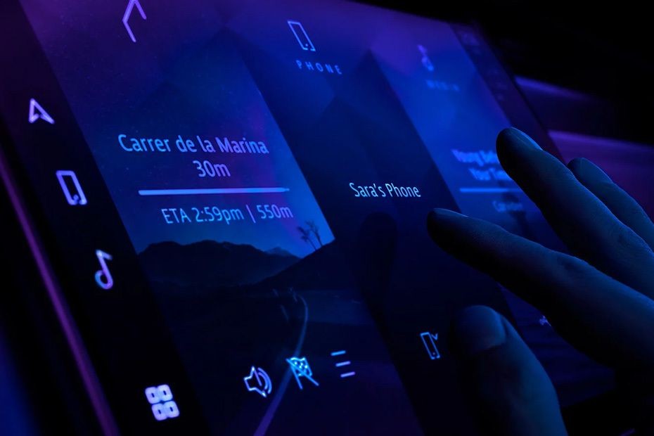 Stereo View of F-Pace in UAE