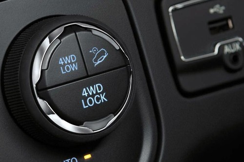 Power Accessories Outlet View of Jeep Renegade