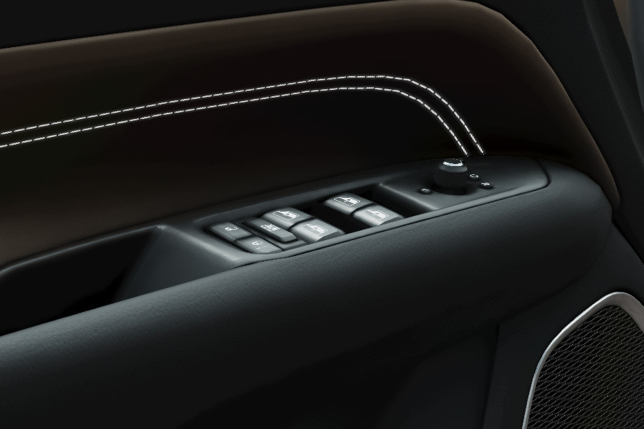 Jeep Commander Drivers Side In Side Door Controls in UAE