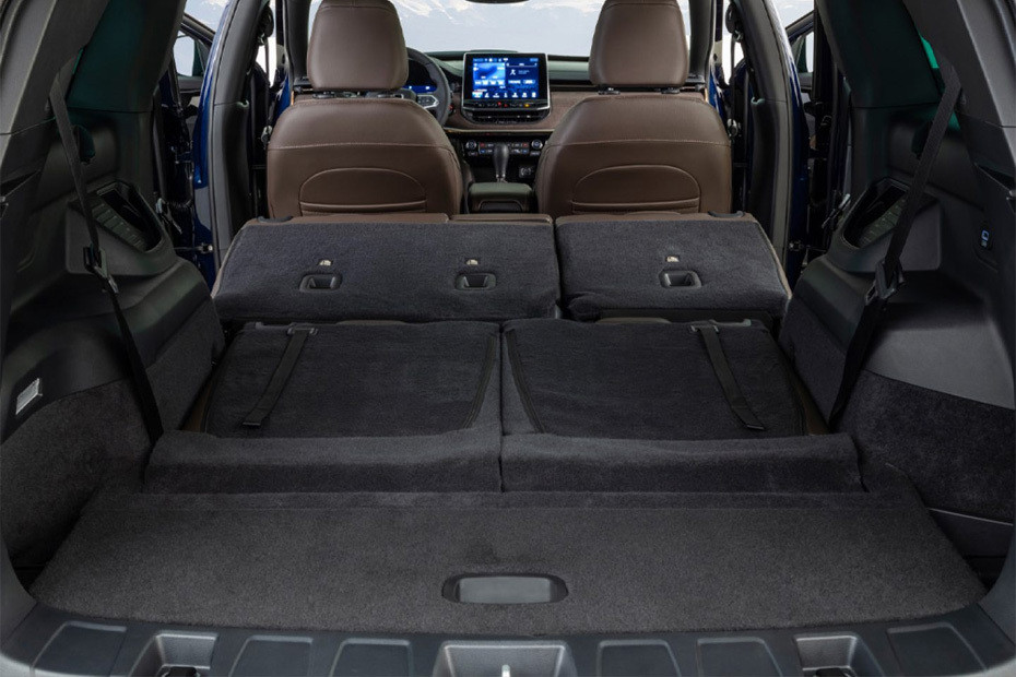 Folding Seats of Jeep Commander