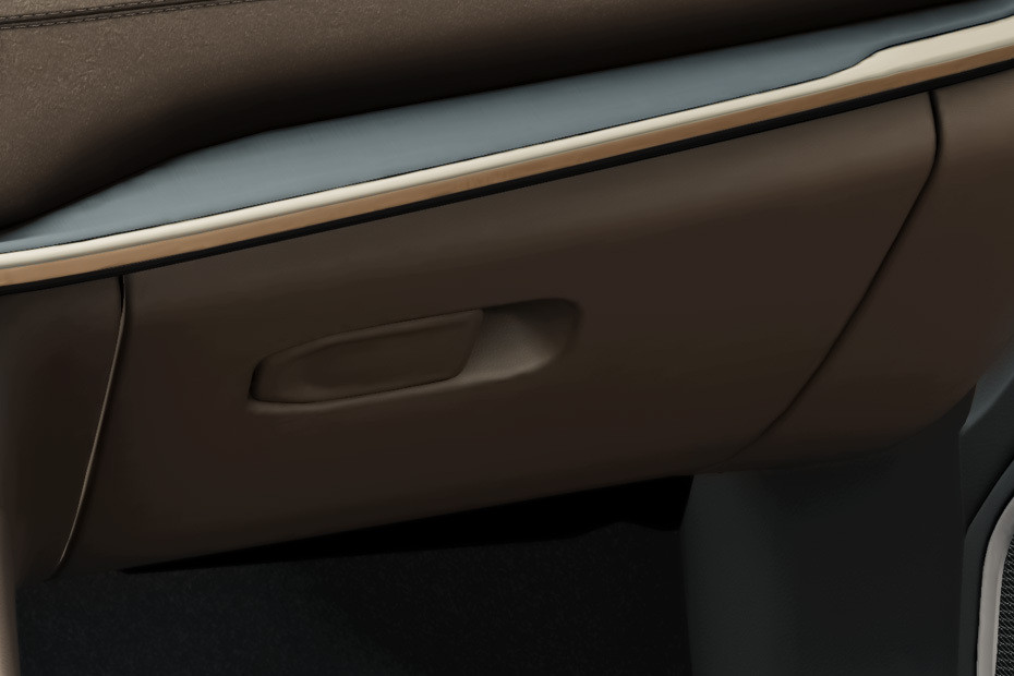 Jeep Commander Glove Box in UAE