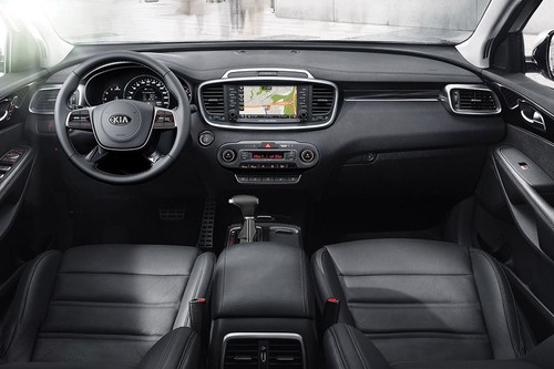Dashboard View of Sorento (2018-2023)