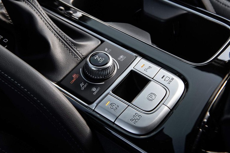 Center Controls of KIA Telluride