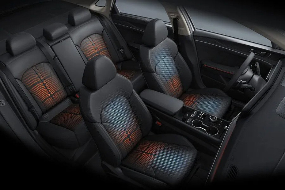 KIA K5 Front And Rear Seats Together KIA K5 Front And Rear Seats Together