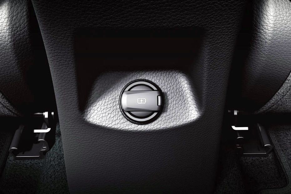 Rio 4-Door Rear AC Controls in UAE