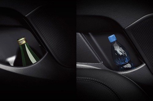 Side Bottle Holder of Rio 4-Door