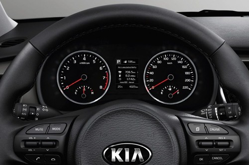 Rio 4-Door TachoMeter