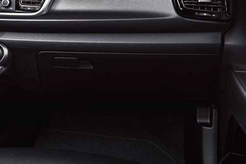 KIA Rio 5-Door Glove Box