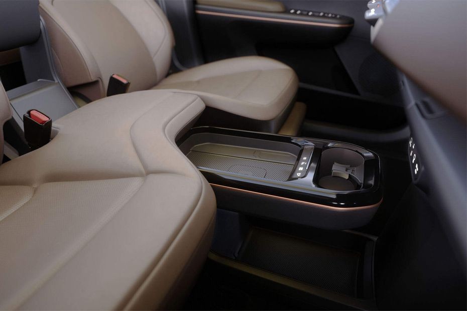 EV5 Front Center Divider in UAE