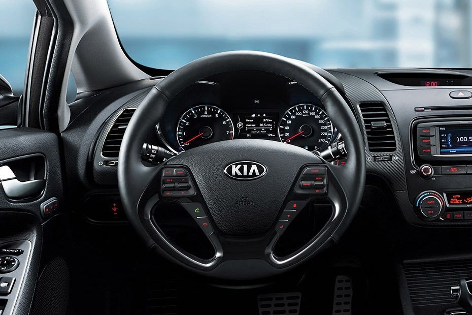 KIA Cerato (2012-2021) Steering Wheel in UAE
