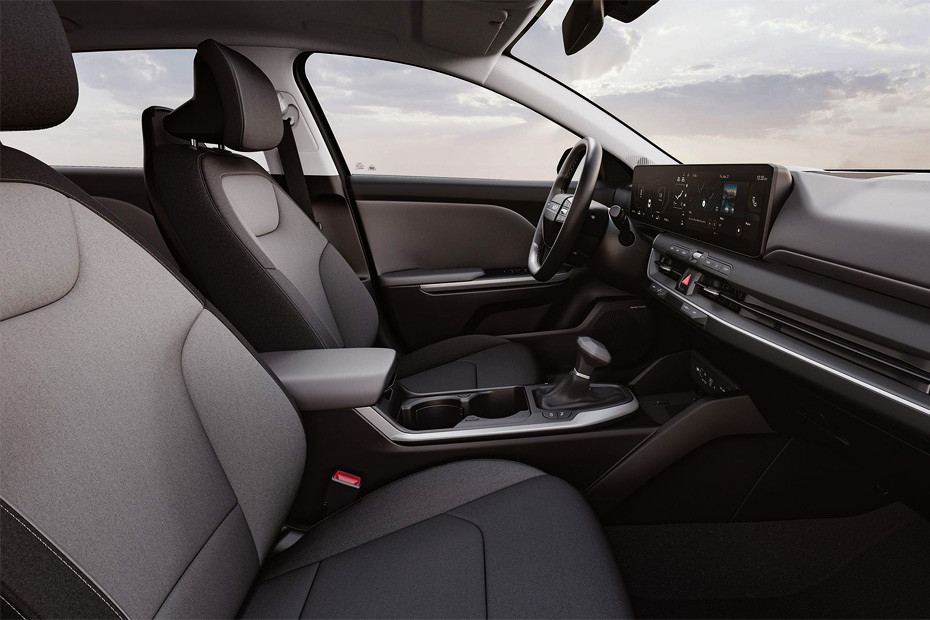 K4 Front Seats in UAE