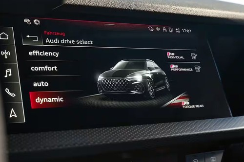 RS3 Sportback touch screen