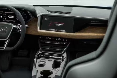 E-tron GT (2022-2023) Center Console