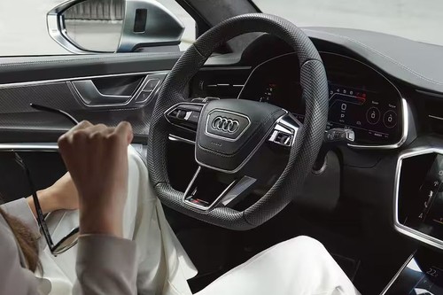 Audi RS6 Avant Steering Wheel