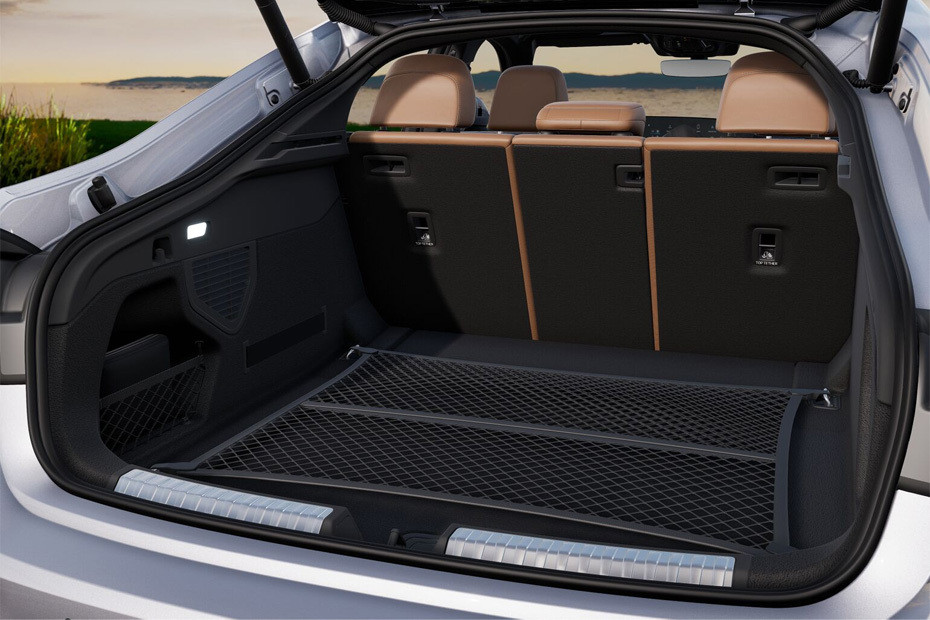 Storage Closer View of Audi A5 Sedan in UAE