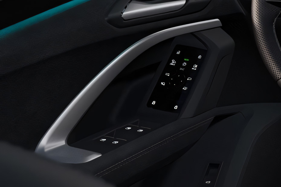 Audi SQ5 Drivers Side In Side Door Controls in UAE