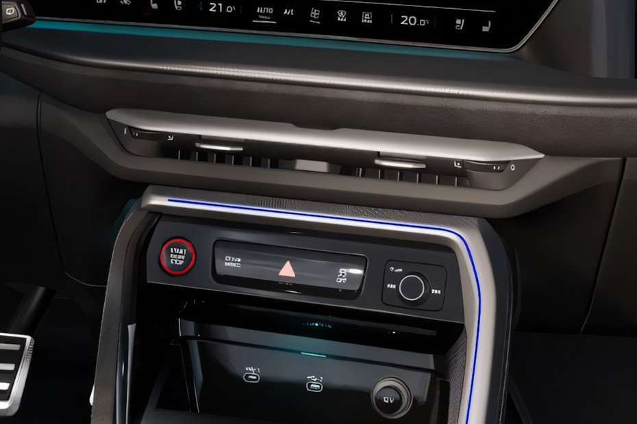 Front AC Controls of Audi SQ5 in UAE