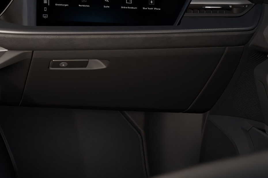 Audi SQ5 Glove Box in UAE