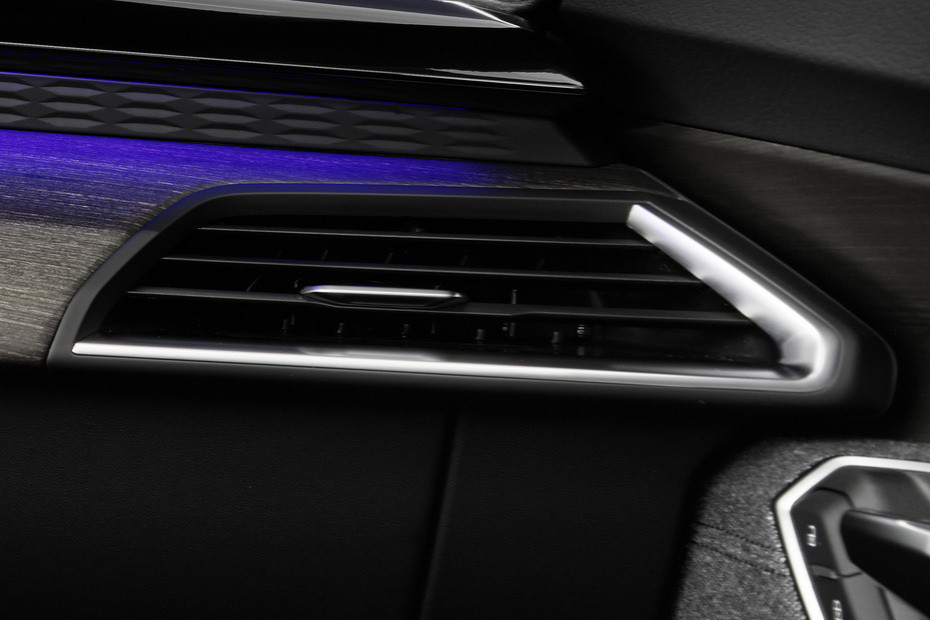 S E-Tron GT Front Side Ac Vents in UAE