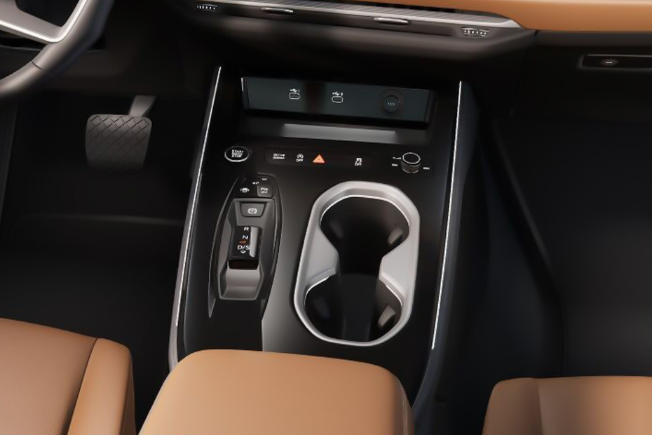 Center Controls of Audi A6 Avant