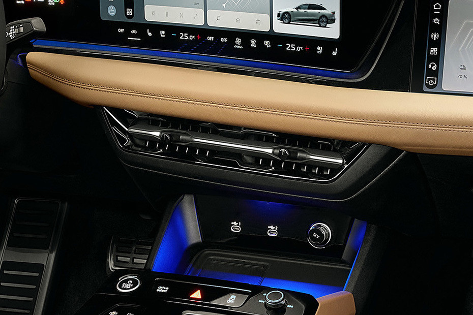 Front AC Controls of Audi A6L e-tron in UAE