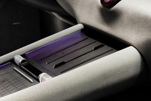 Power Accessories Outlet View of Audi E5