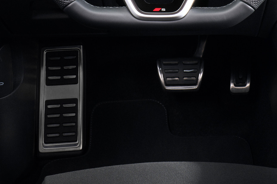 Q3 2026 Richbrook Competition Foot Pedal Set in UAE